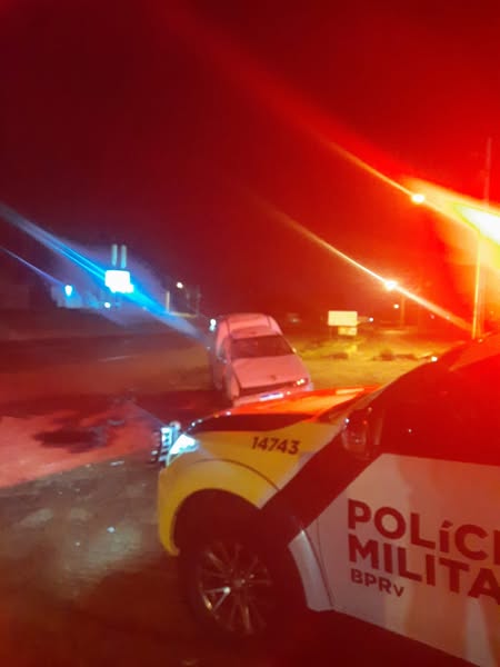 APÓS CAPOTAMENTO DE VEÍCULO, MOTORISTA É DETIDO POR EMBRIAGUEZ AO VOLANTE, NA PR-317