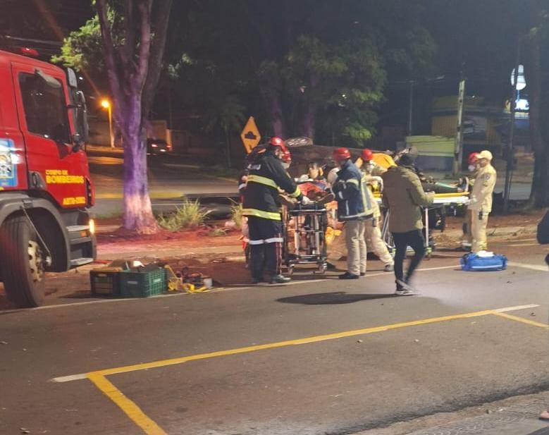 HOMEM FICA EM ESTADO GRAVE APÓS ACIDENTE