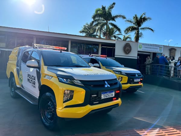 EM SOLENIDADE, POLÍCIA MILITAR DE CAMPO MOURÃO RECEBE NOVAS VIATURAS