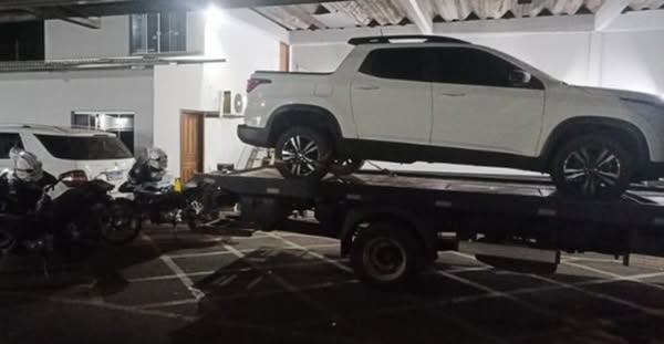 ROCAM de Campo Mourão recupera veículos furtados e apreende materiais ilícitos