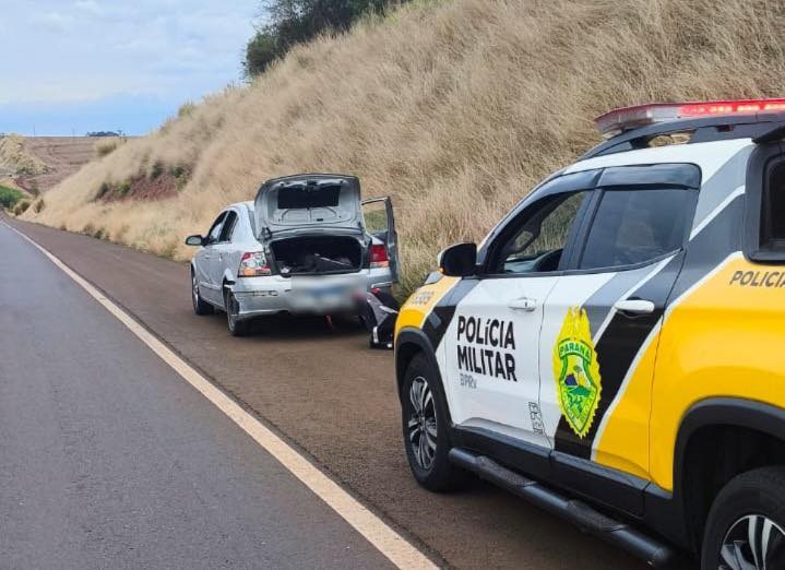 BARRA DE FERRO SOLTA NA PISTA, DANIFICA VEÍCULO, NA RODOVIA PR-900