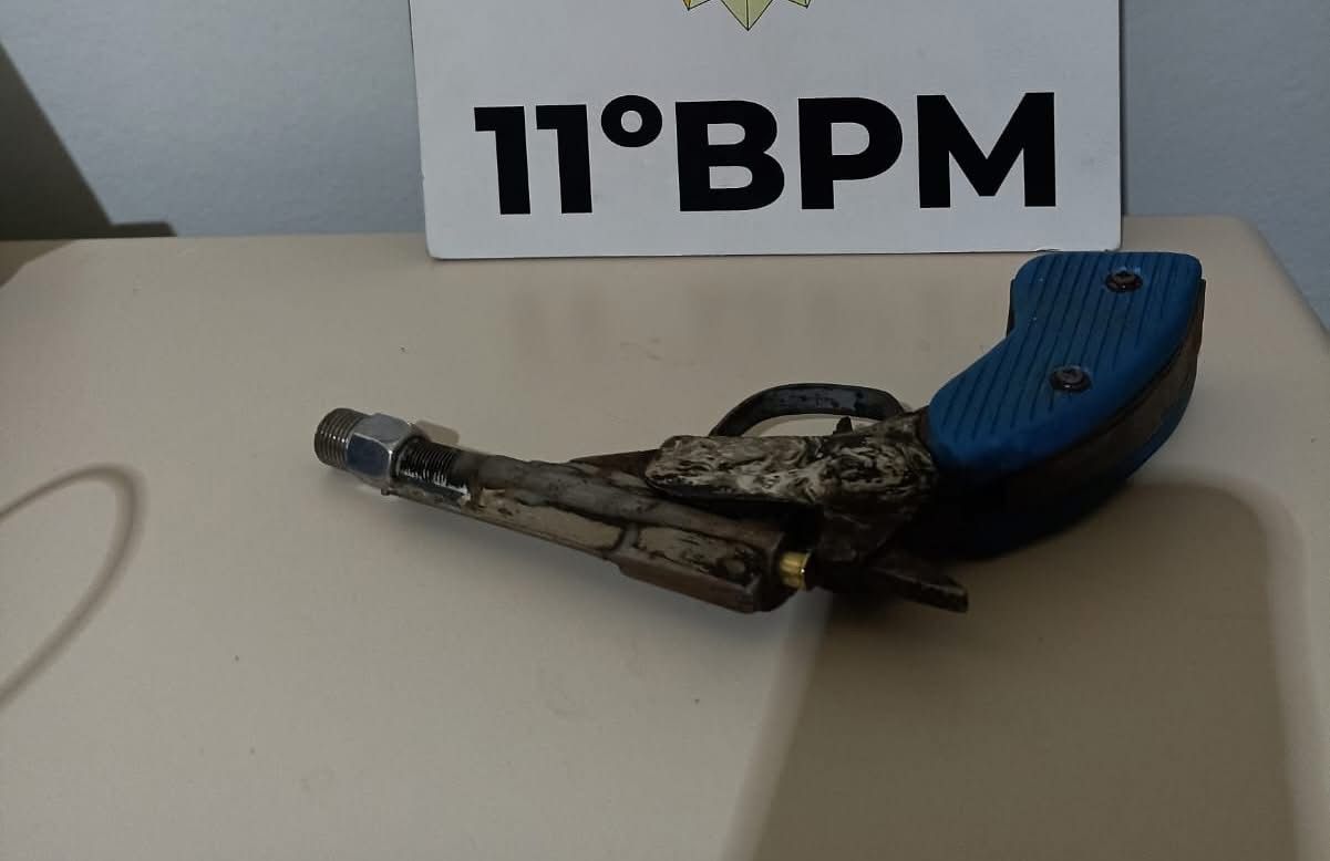 BARBOSA FERRAZ: homem é ferido por disparo acidental e Polícia Militar apreende arma artesanal