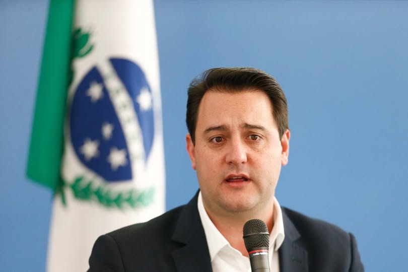 DESISTIU: Ratinho Junior sai da disputa presidencial e decide concluir mandato no Paraná