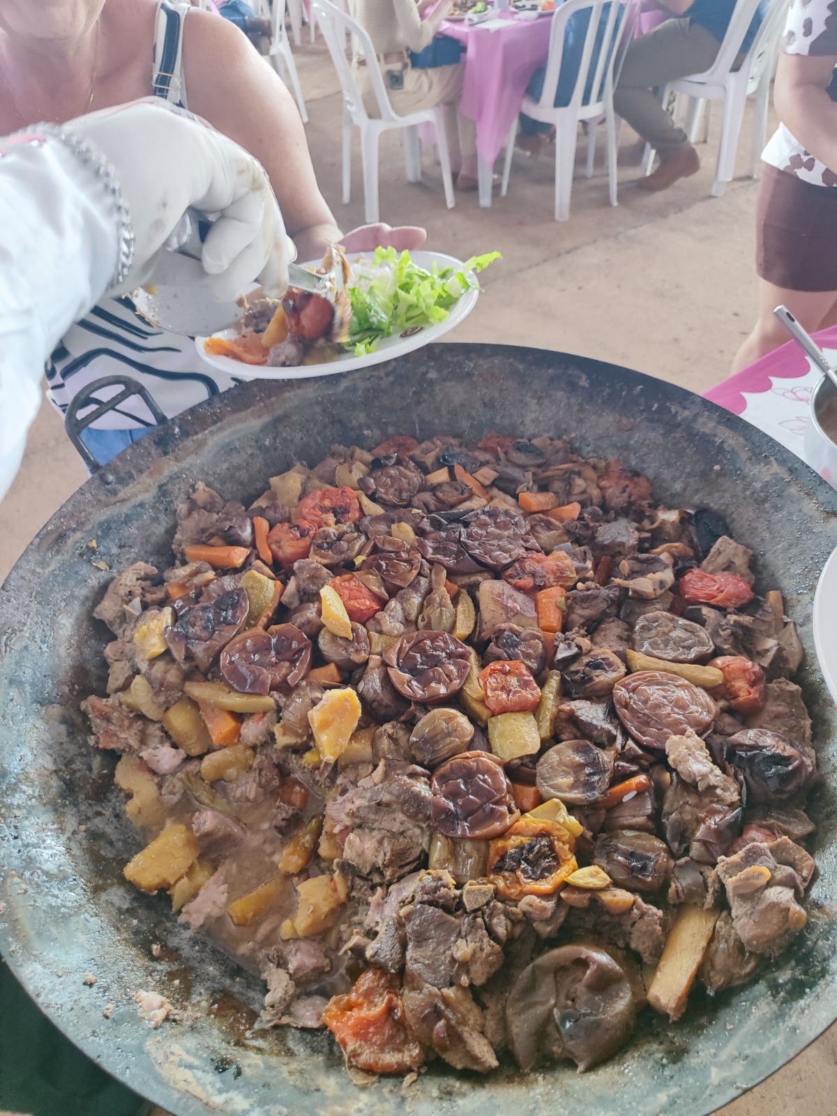 Aberta venda de convites para o almoço do Carneiro no Buraco
