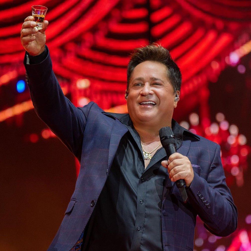 Leonardo fará o show de abertura da Festa Nacional do Carneiro no Buraco 2026