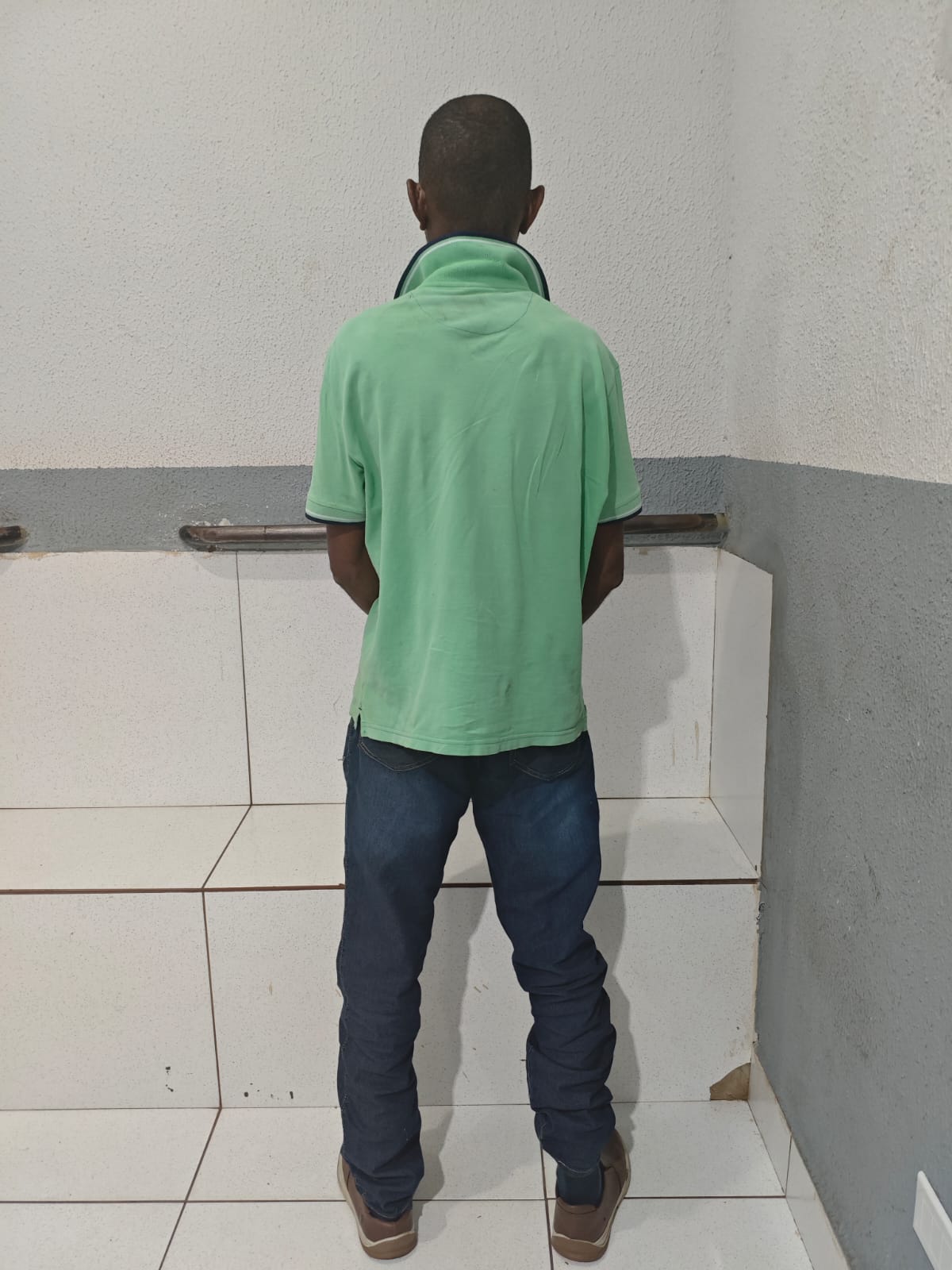 POLÍCIA CIVIL PRENDE HOMEM SUSPEITO DE TENTAR MATAR A COMPANHEIRA A FACADAS