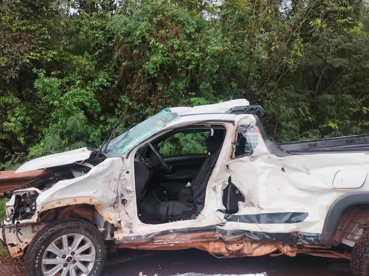 MOTORISTA ENTRA EM ÓBITO, APÓS COLISÃO ENTRE CAMINHÃO E CAMINHONETE, NA PR-317